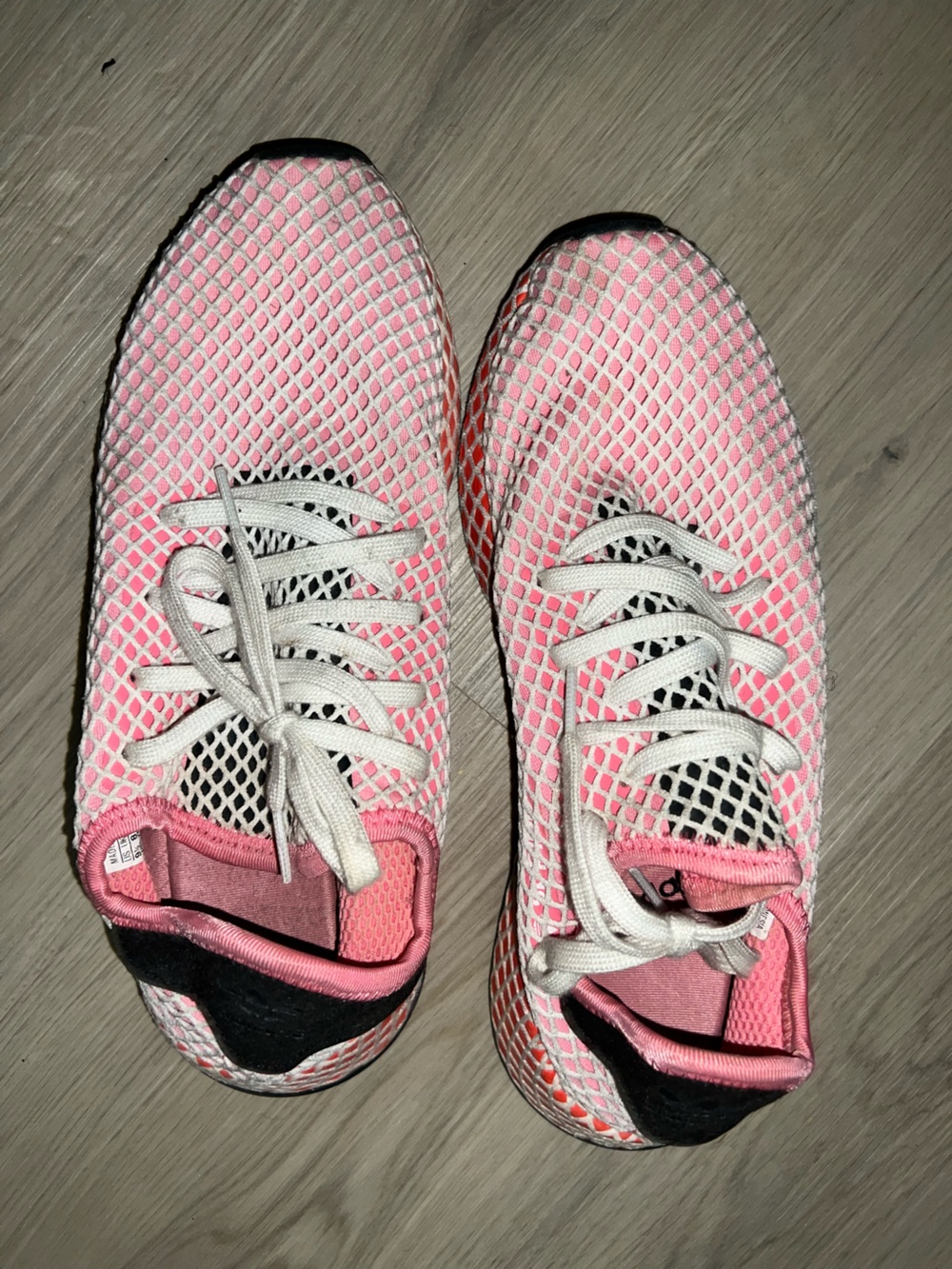 Adidas Deerupt Runner Sneakers Chalk Pink White Bold Orange Women's Size 9.5